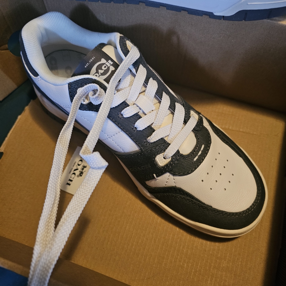 Coach Navy and White Men's Sneakers - Picture 2 of 4